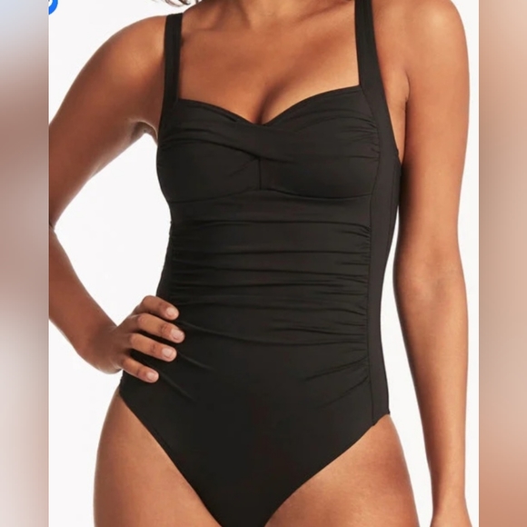 Sea Level Swim  Twist Front One piece Women's sz 8  swimsuit Black New - Picture 1 of 6